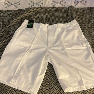 Haggar summer white mens golf shorts. NWT 34W